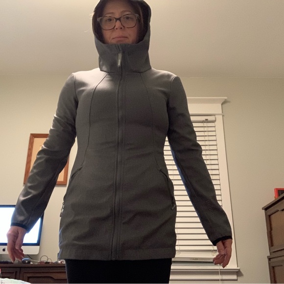 Bench hooded jacket womens medium - Picture 7 of 7